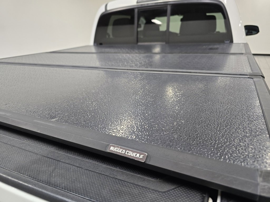 Used 2017 Toyota Tacoma SR5 image 17