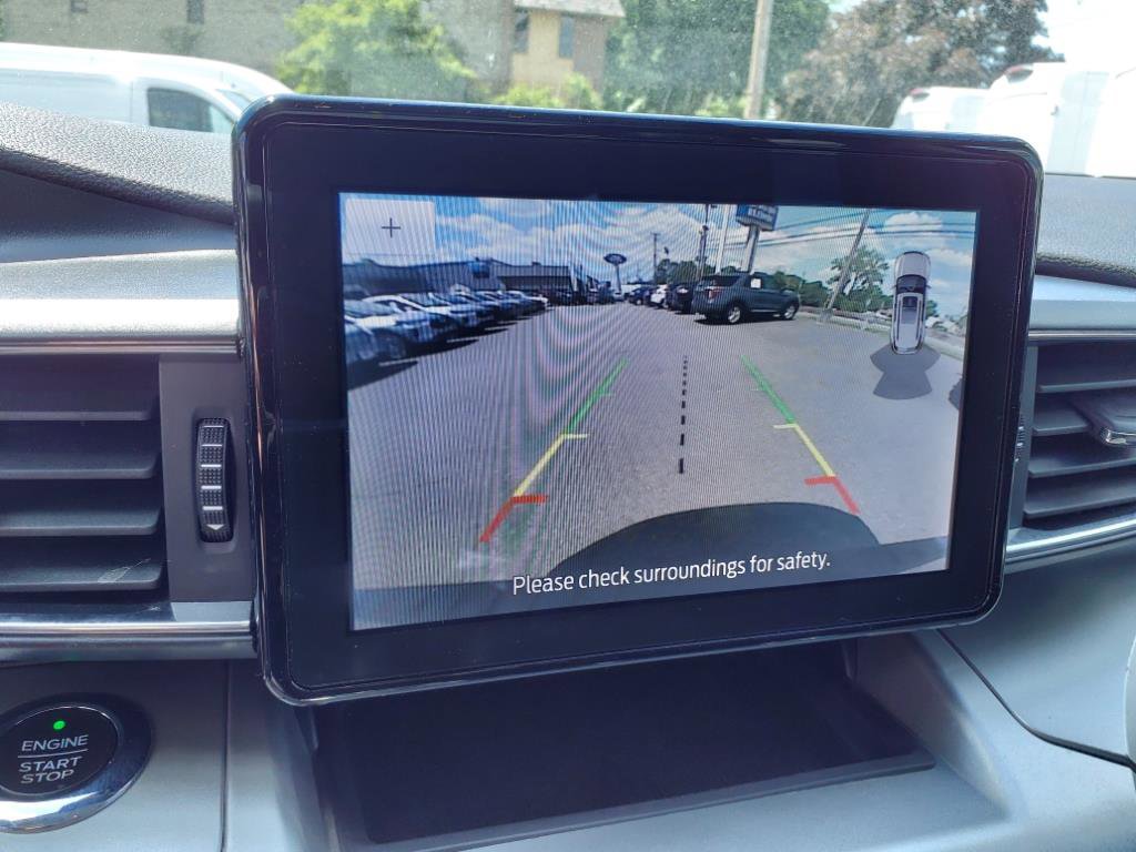 Used 2021 Ford Explorer XLT w/ Equipment Group 202A image 23