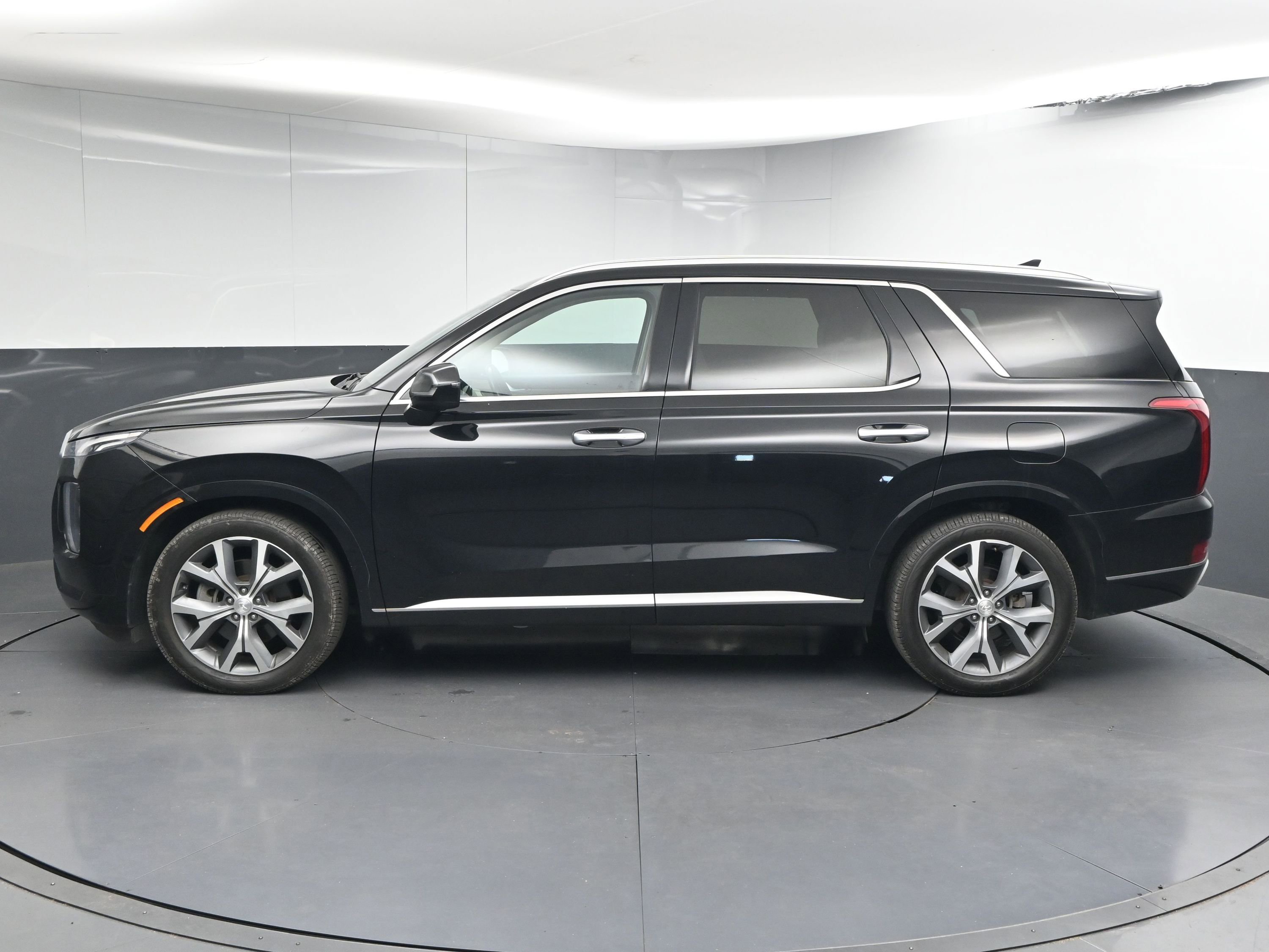 Used 2021 Hyundai Palisade Limited image 5