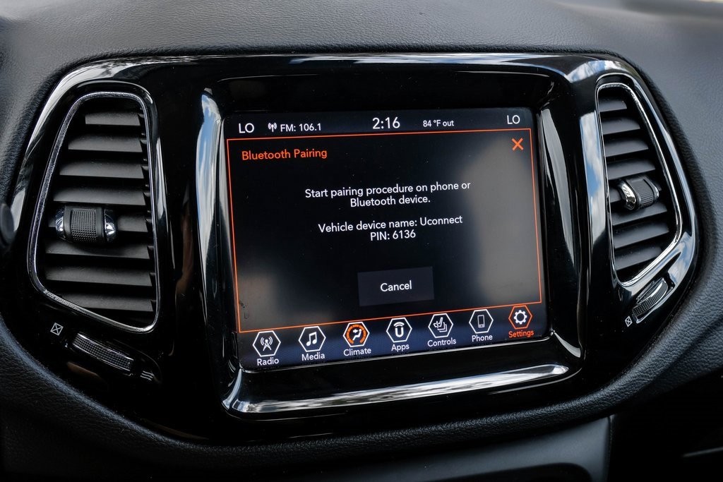 Used 2021 Jeep Compass Limited image 39