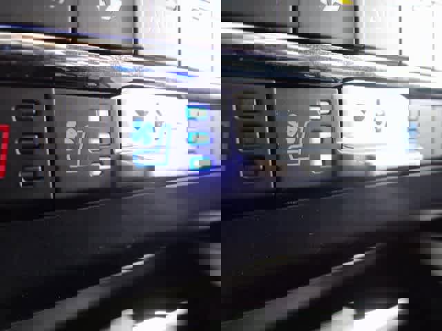 Used 2024 Ford F350 Lariat w/ Lariat Ultimate Package image 42