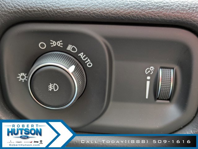 Used 2024 RAM 3500 SLT w/ Quick Order Package 2YG SLT AWD/4WD image 21