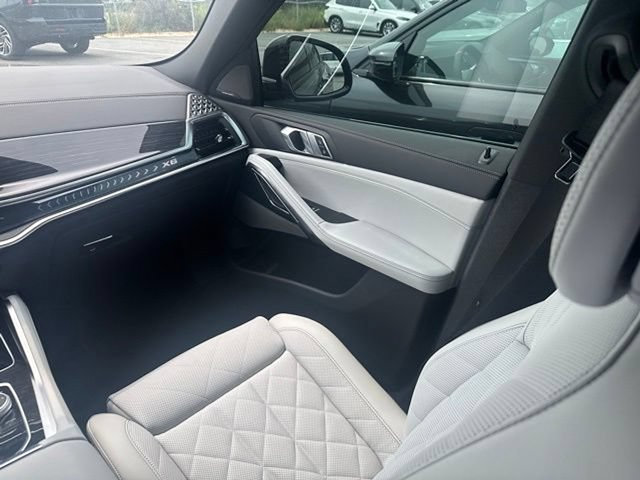 Certified 2026 BMW X6 xDrive40i AWD/4WD image 16