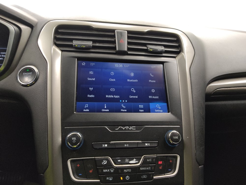 Used 2020 Ford Fusion SEL FWD image 25