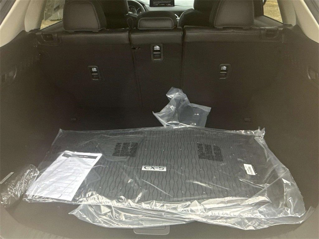 New 2025 MAZDA CX-5 AWD 2.5 S w/ Preferred Package image 24