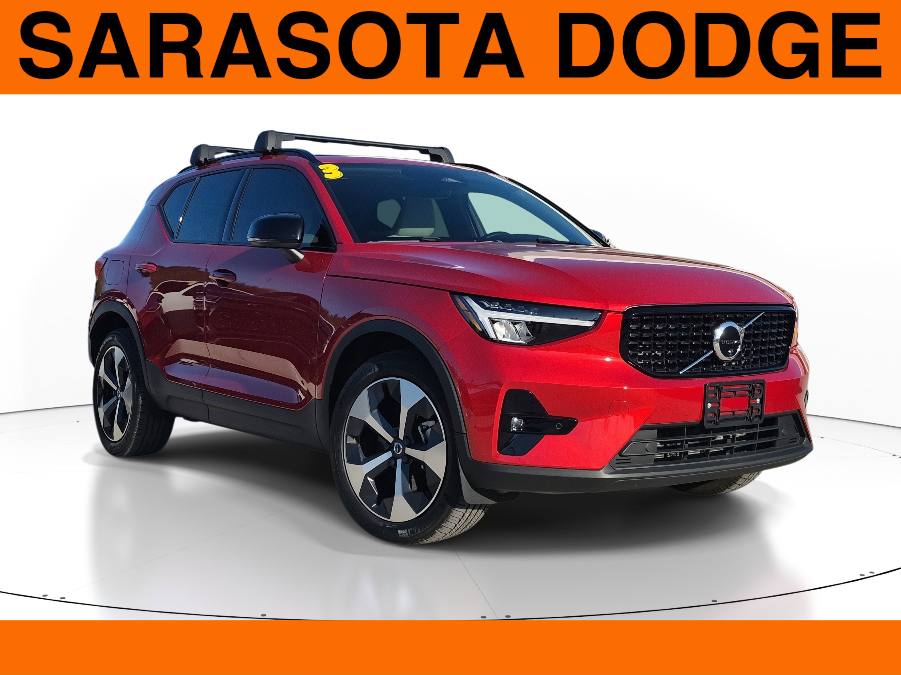 Used 2023 Volvo XC40 B5 Plus w/ Driver Assist Package image 1
