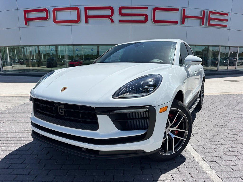 Used 2026 Porsche Macan S AWD/4WD image 1