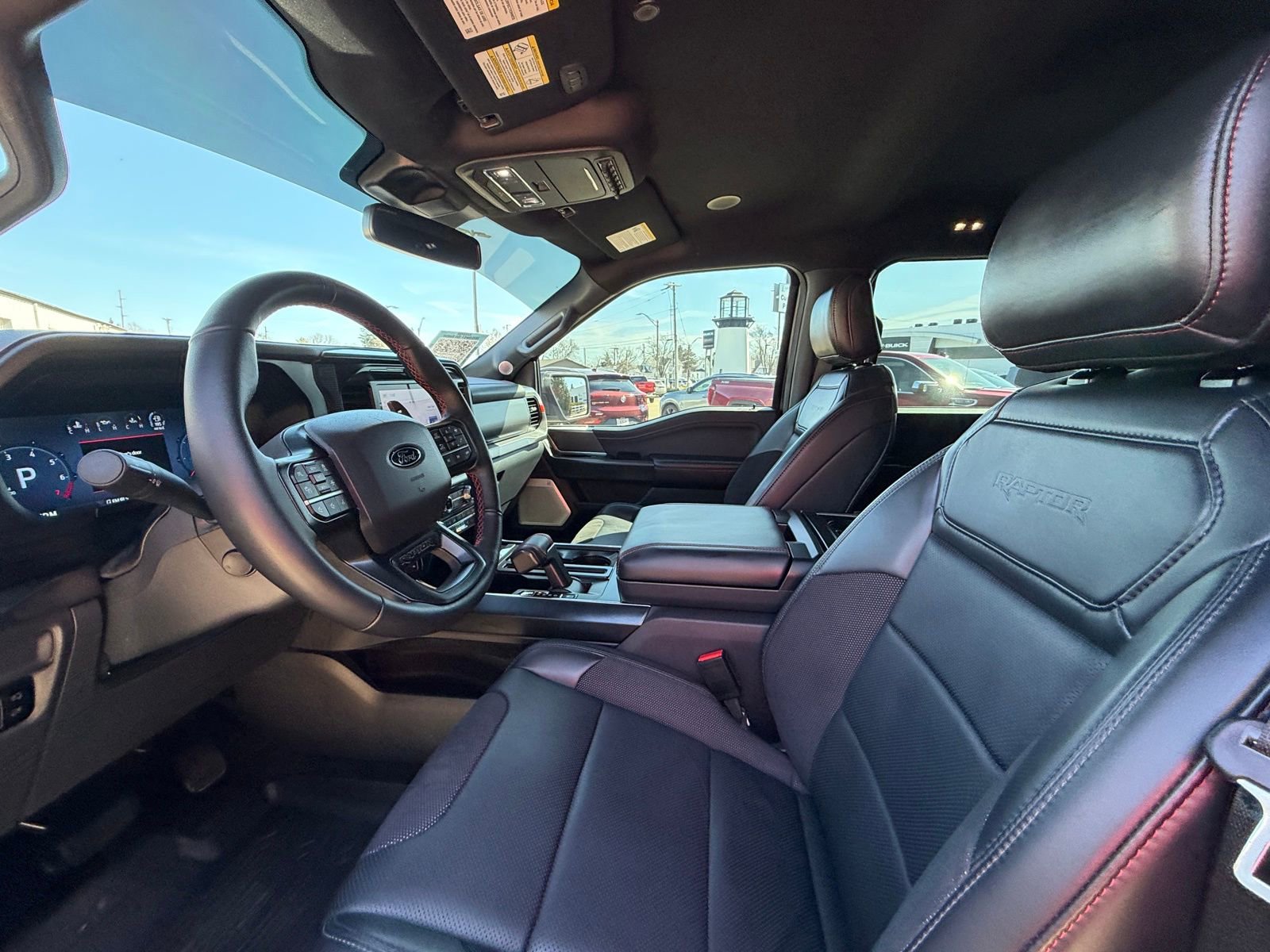 Used 2025 Ford F150 Raptor AWD/4WD image 4