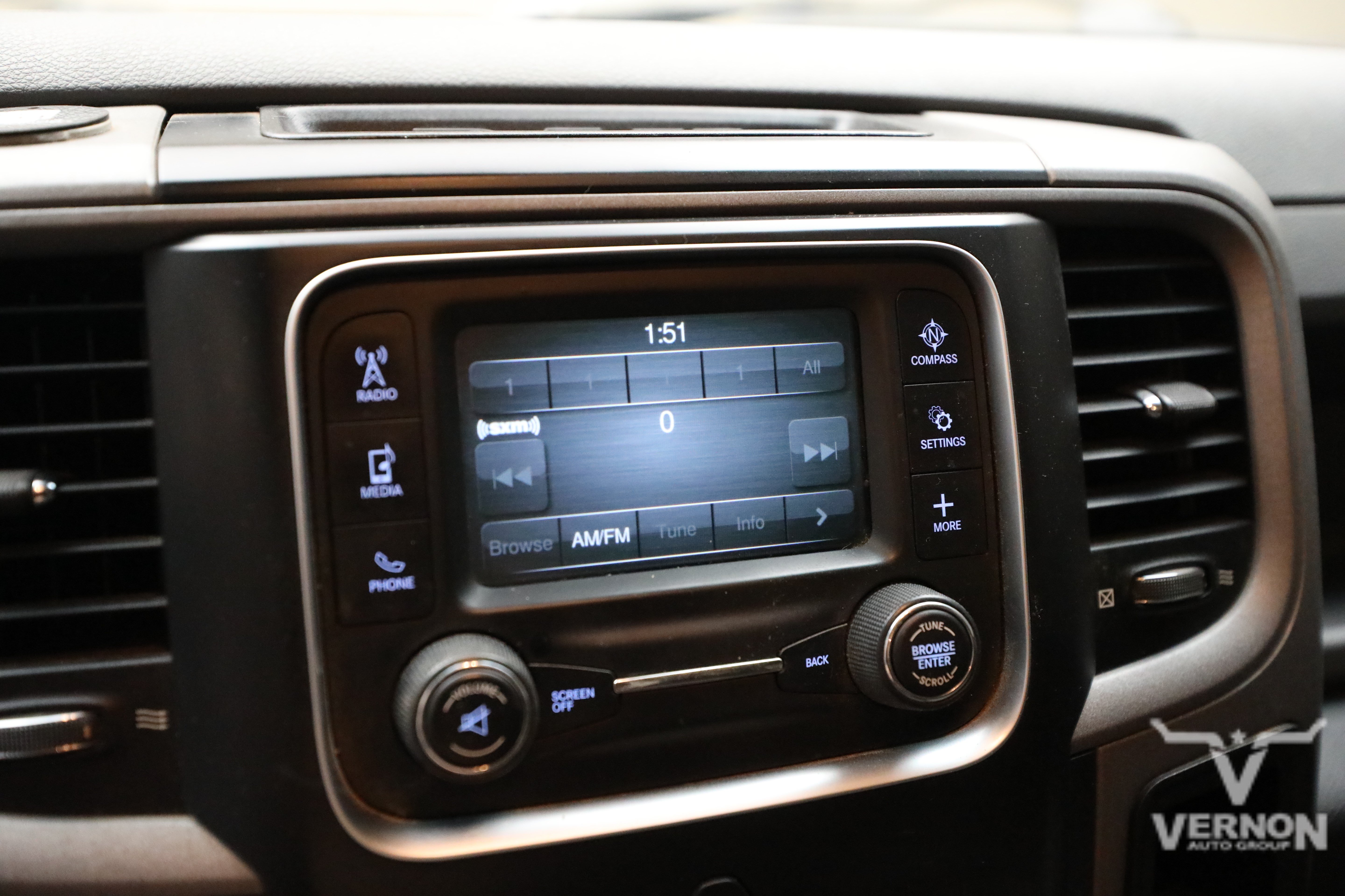 Used 2016 RAM 1500 ST AWD/4WD image 30