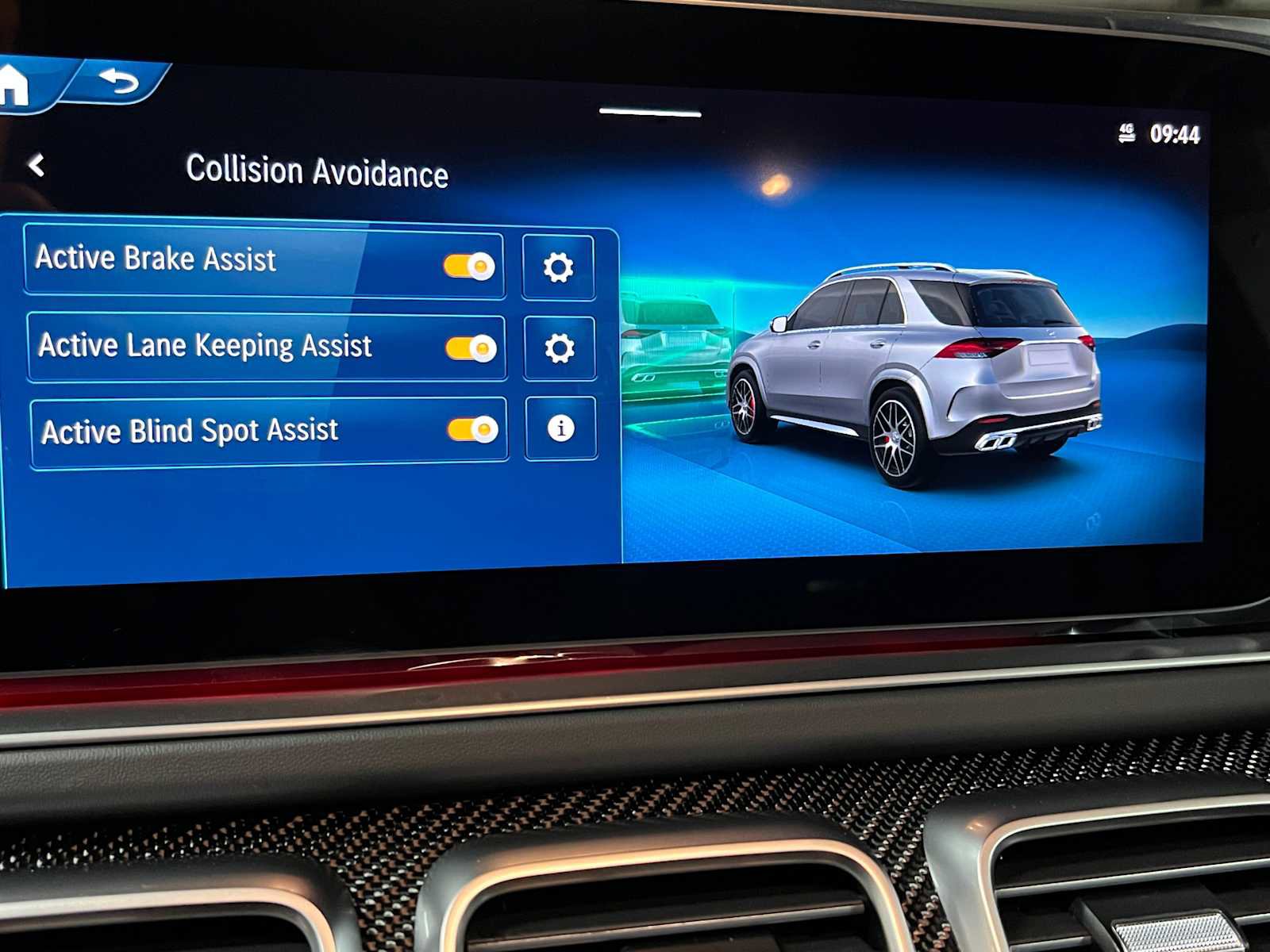 New 2026 Mercedes-Benz GLE 63 AMG S image 43