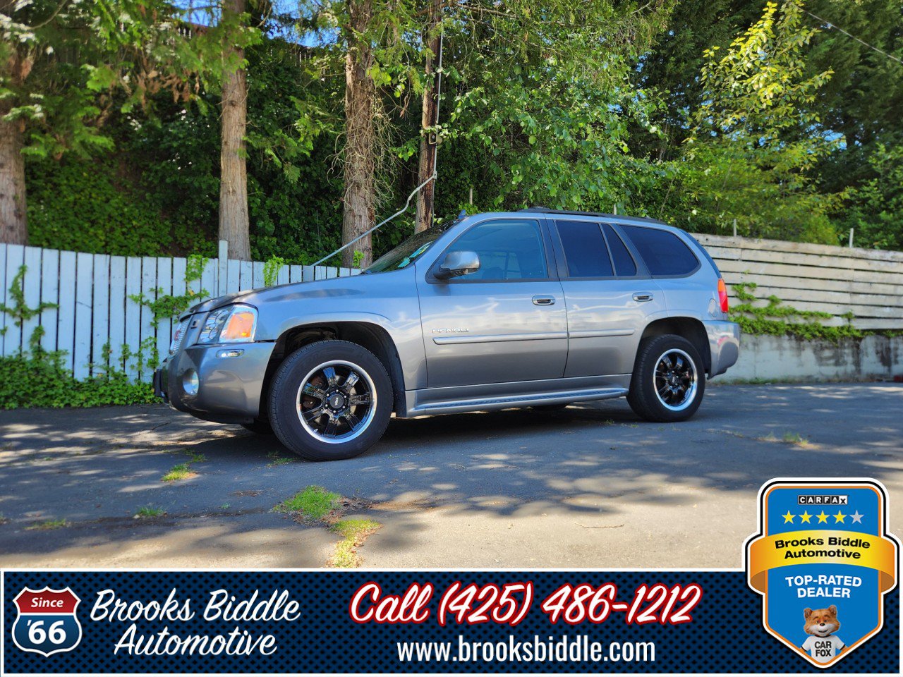 Used 2009 GMC Envoy Denali w/ Sun And 6-Disc Cd Package AWD/4WD image 1