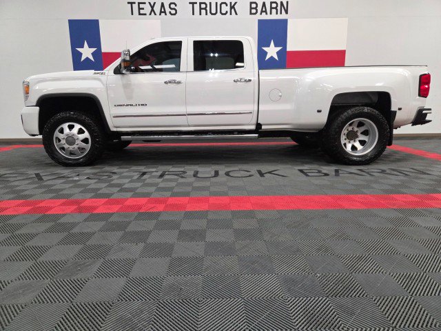 Used 2016 GMC Sierra 3500 Denali w/ Duramax Plus Package image 1