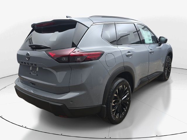 New 2027 Nissan Rogue Dark Armor FWD image 6
