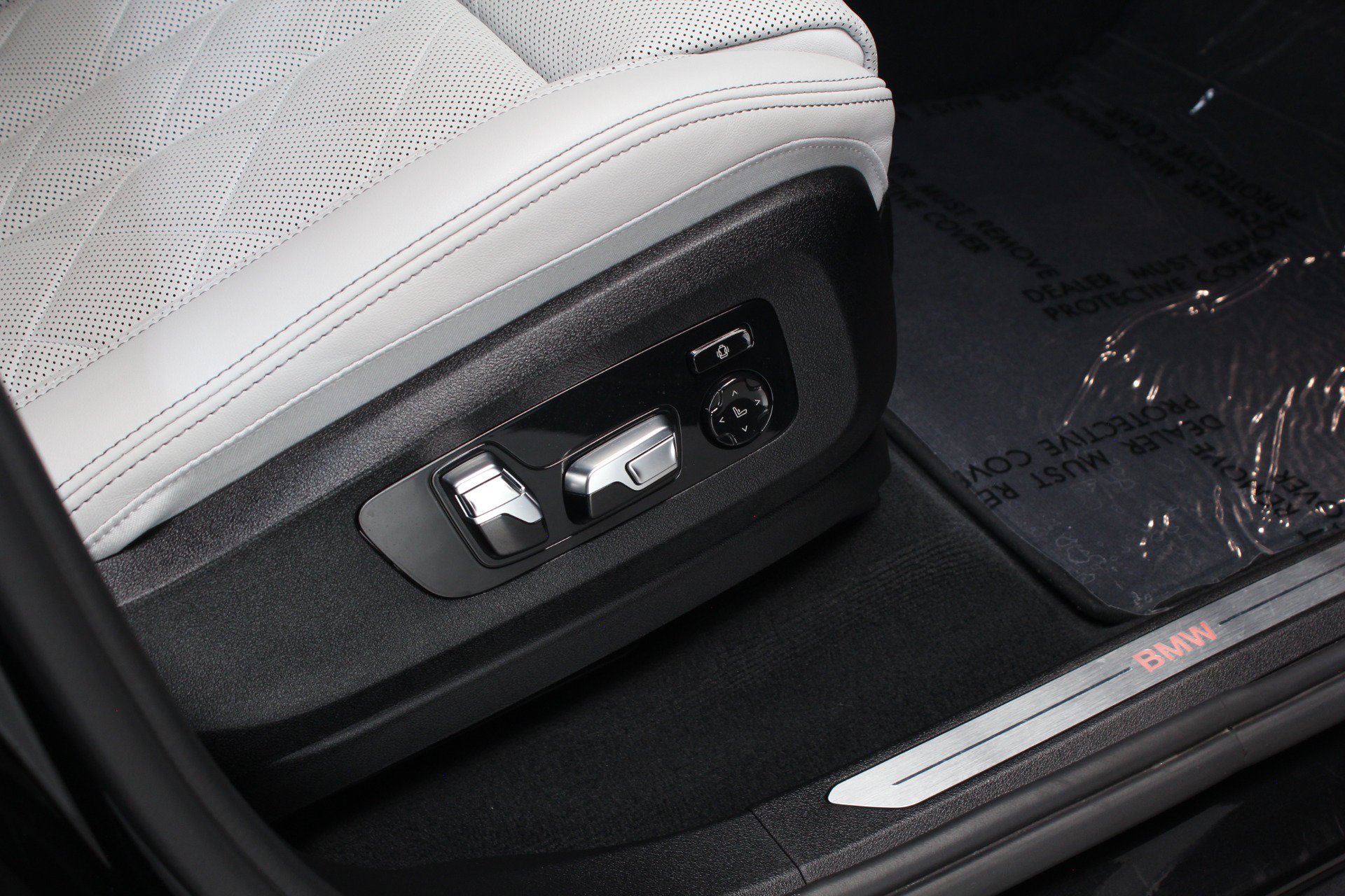 Used 2024 BMW X5 sDrive40i w/ Premium Package RWD image 49