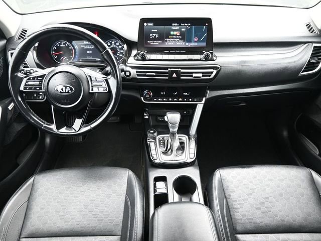 Used 2021 Kia Seltos SX w/ SX Sunroof Package image 14