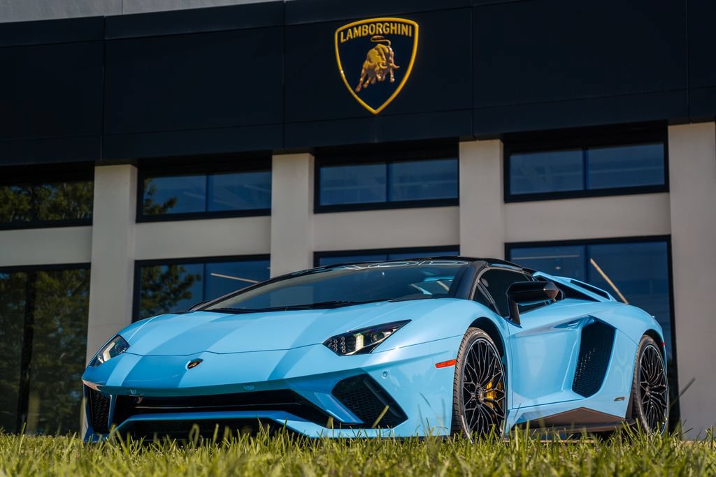 Used 2019 Lamborghini Aventador S