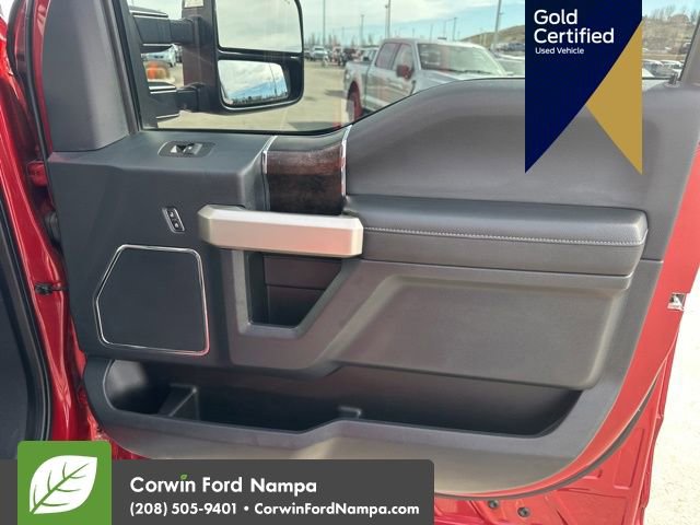 Used 2022 Ford F350 Lariat w/ Chrome Package image 13