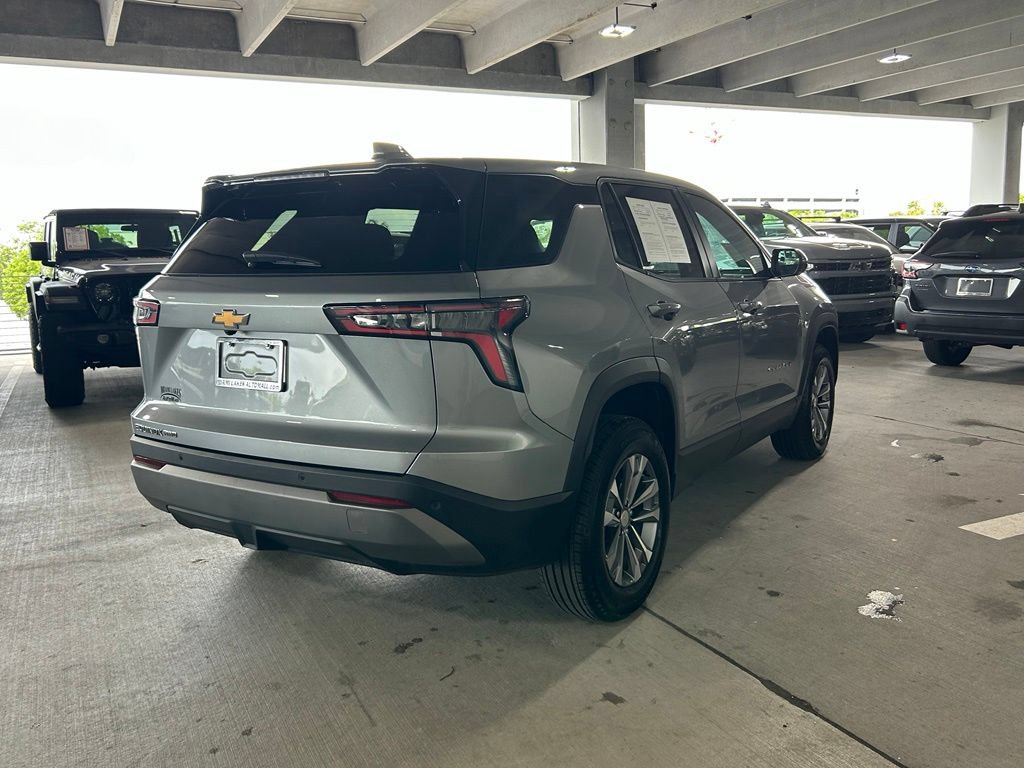 Used 2025 Chevrolet Equinox LT AWD/4WD image 5