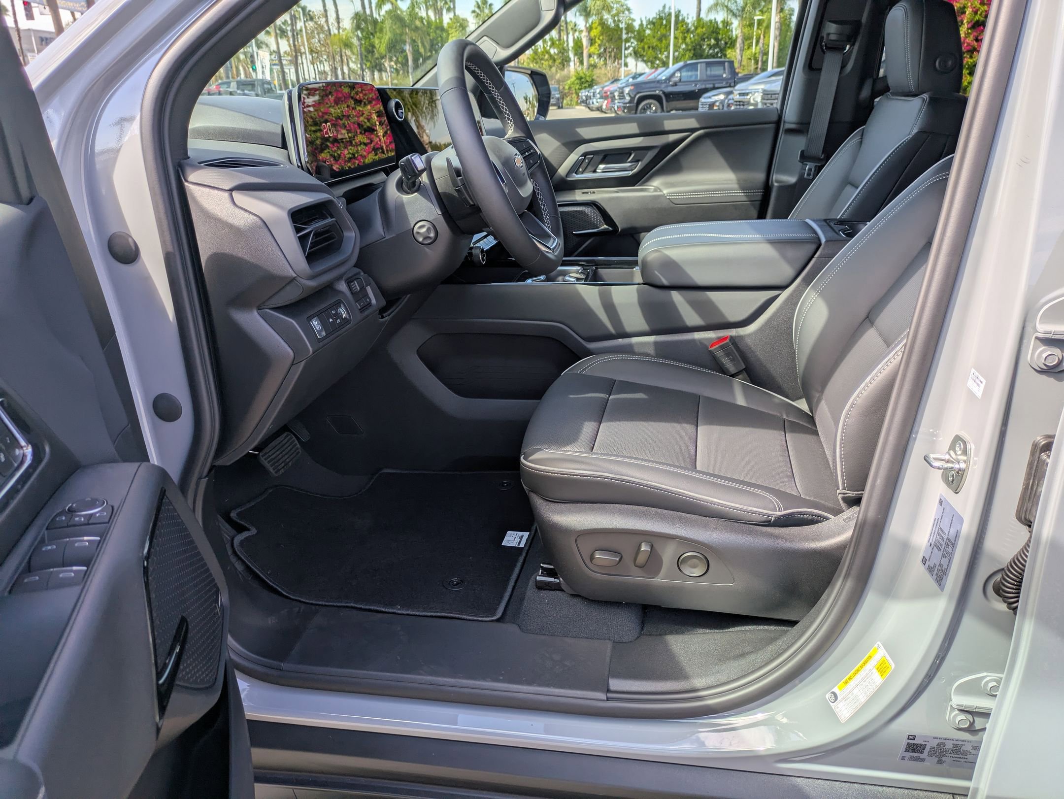 New 2026 Chevrolet Silverado EV LT w/ Plus Package image 11