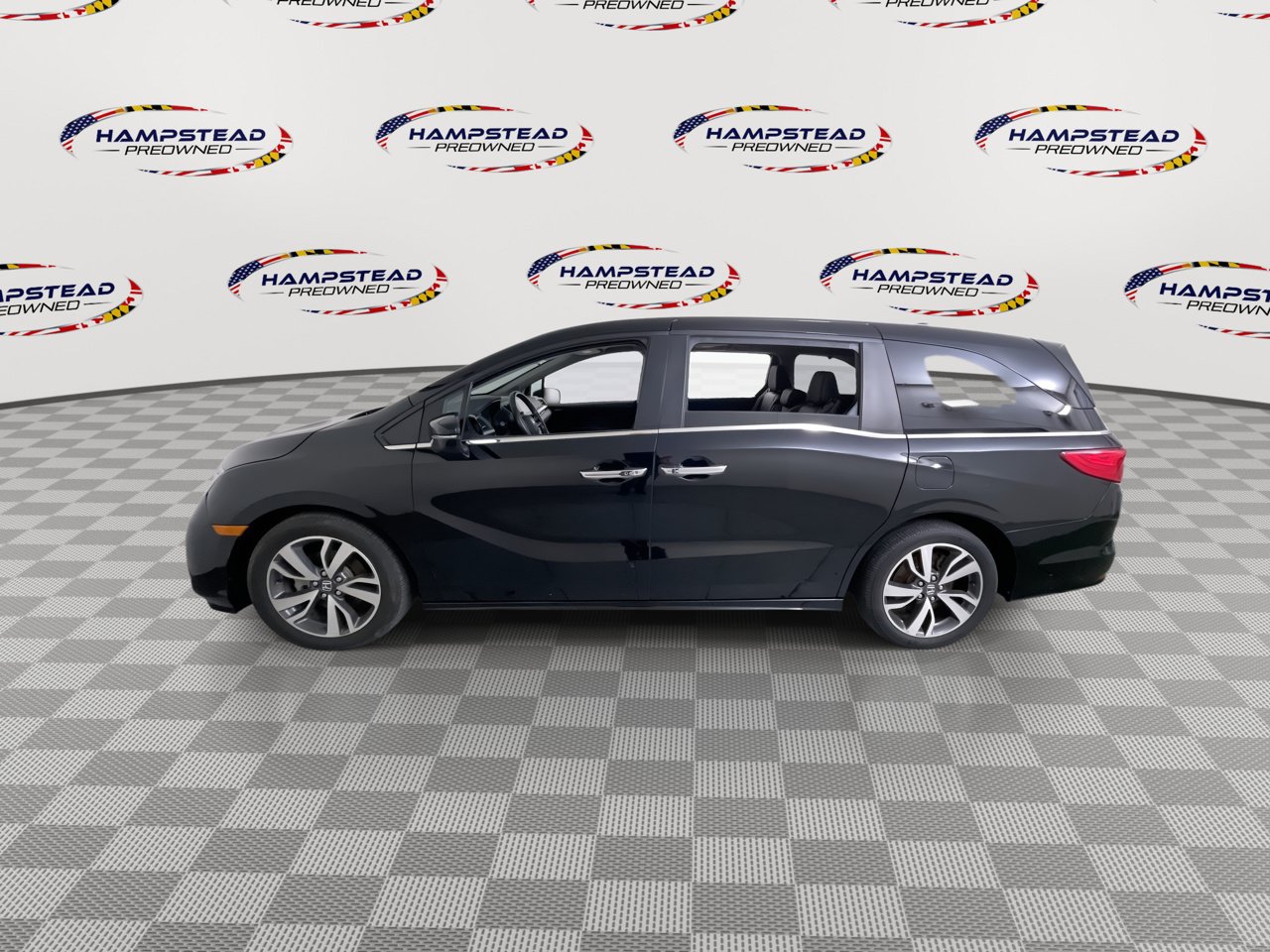 Used 2023 Honda Odyssey Touring image 5