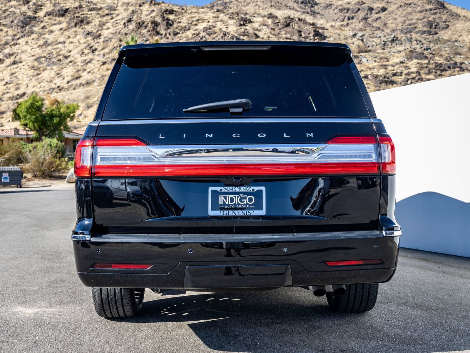 Used 2018 Lincoln Navigator L Reserve w/ Technology Package AWD/4WD image 11
