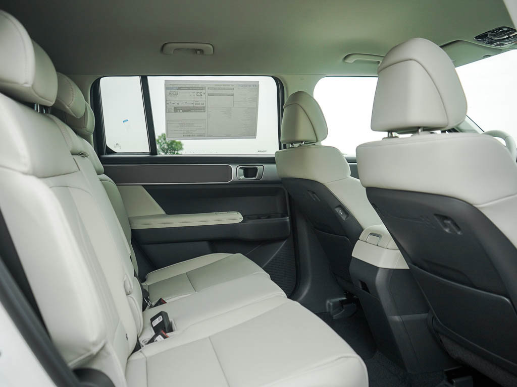 New 2027 Hyundai Santa Fe SEL AWD/4WD image 13