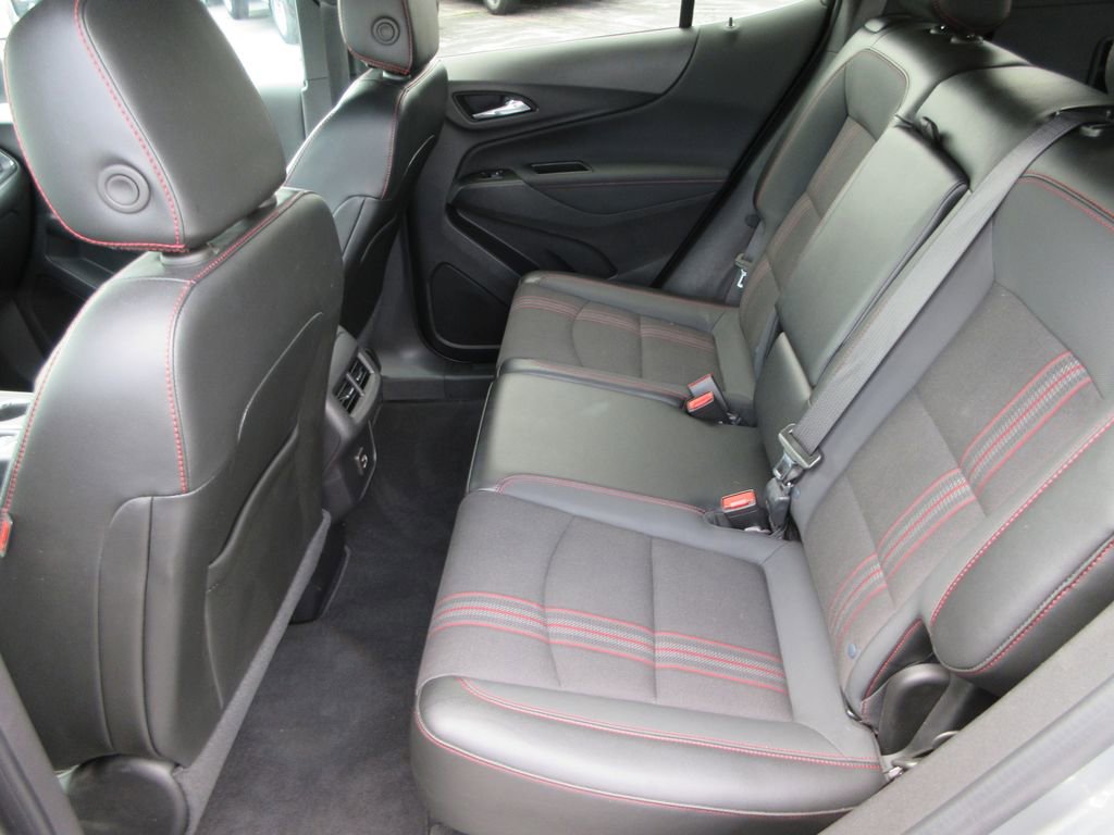 Certified 2024 Chevrolet Equinox RS AWD/4WD image 14