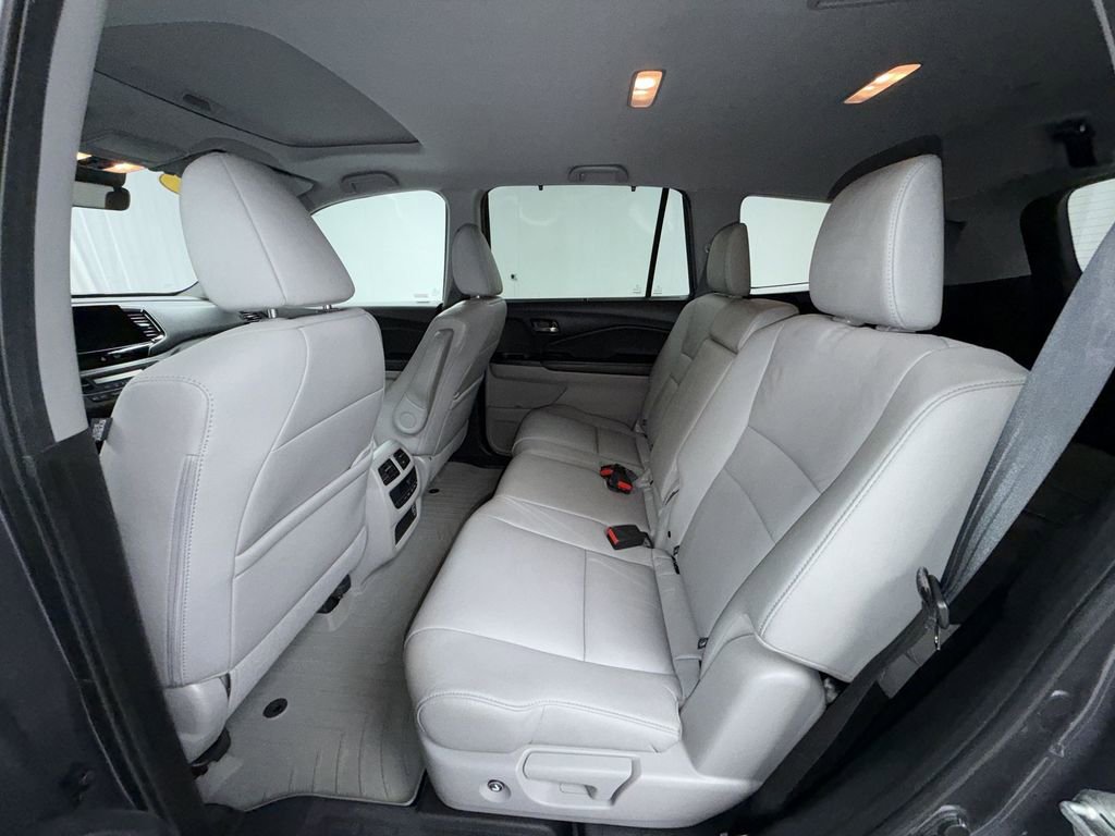 Used 2022 Honda Pilot EX-L image 12