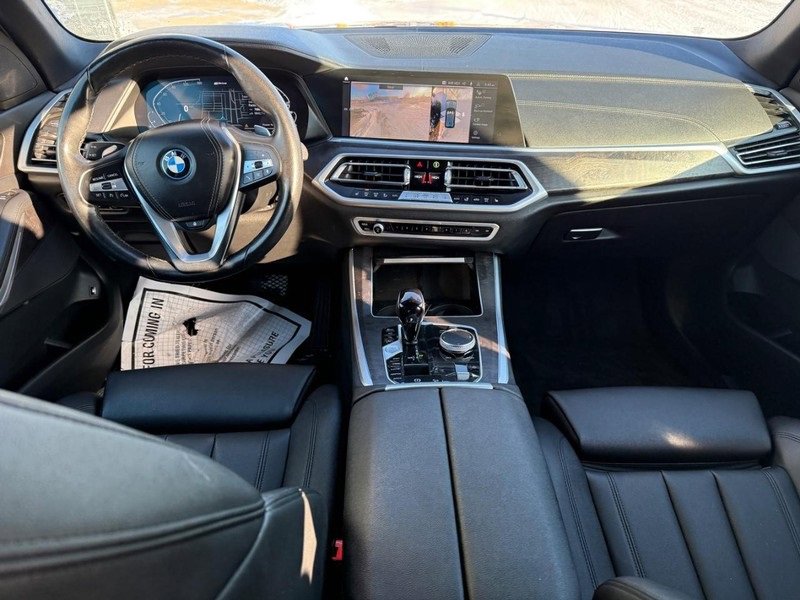 Used 2022 BMW X5 xDrive45e image 13