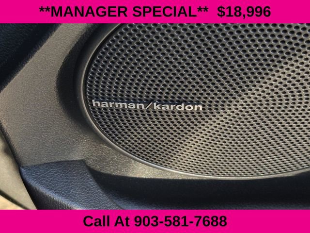 Used 2022 Hyundai Kona Limited image 16