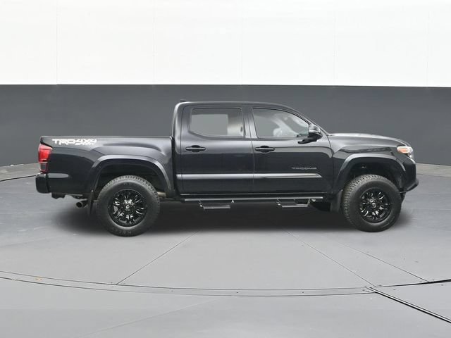 Used 2019 Toyota Tacoma TRD Sport w/ Technology Package AWD/4WD image 16