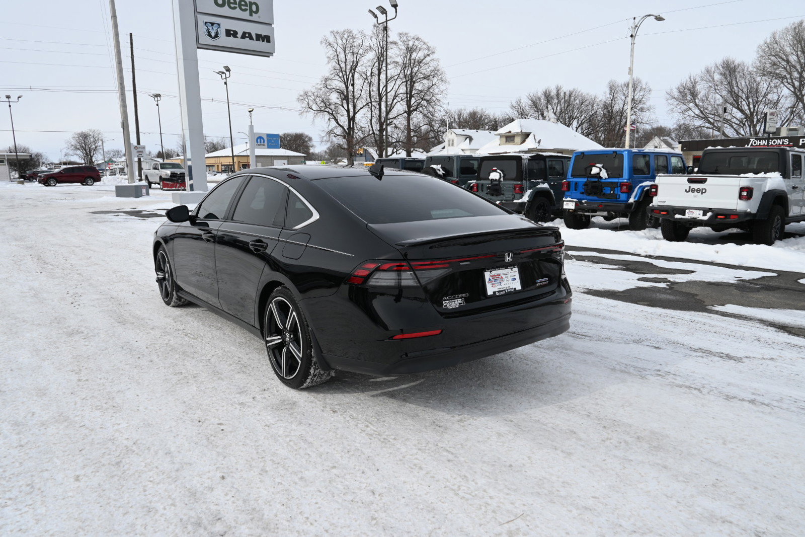 Used 2024 Honda Accord Sport image 6