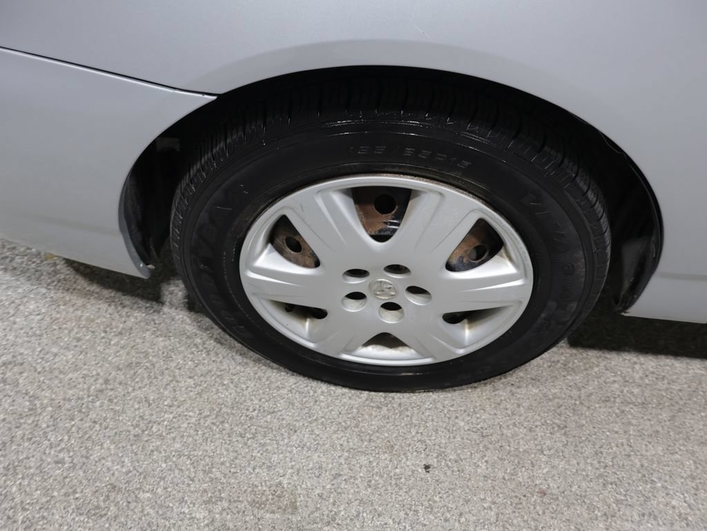 Used 2006 Toyota Corolla LE FWD image 10