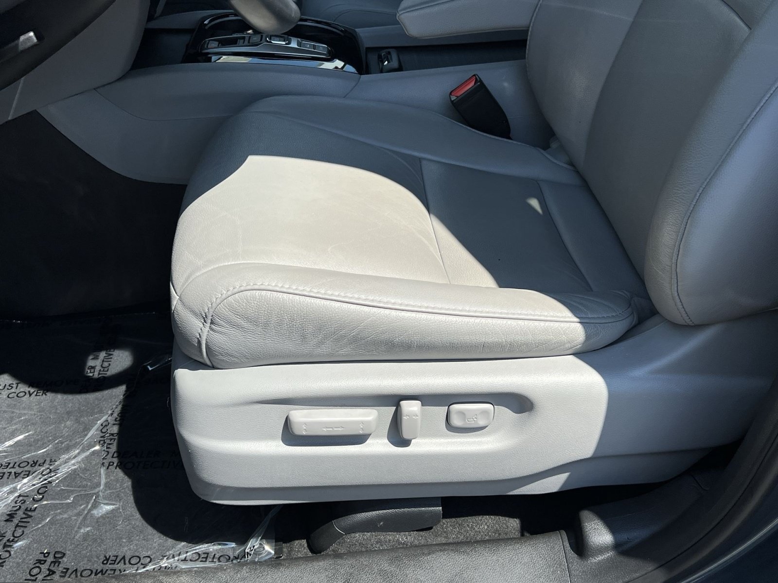 Used 2021 Honda Pilot Touring image 11