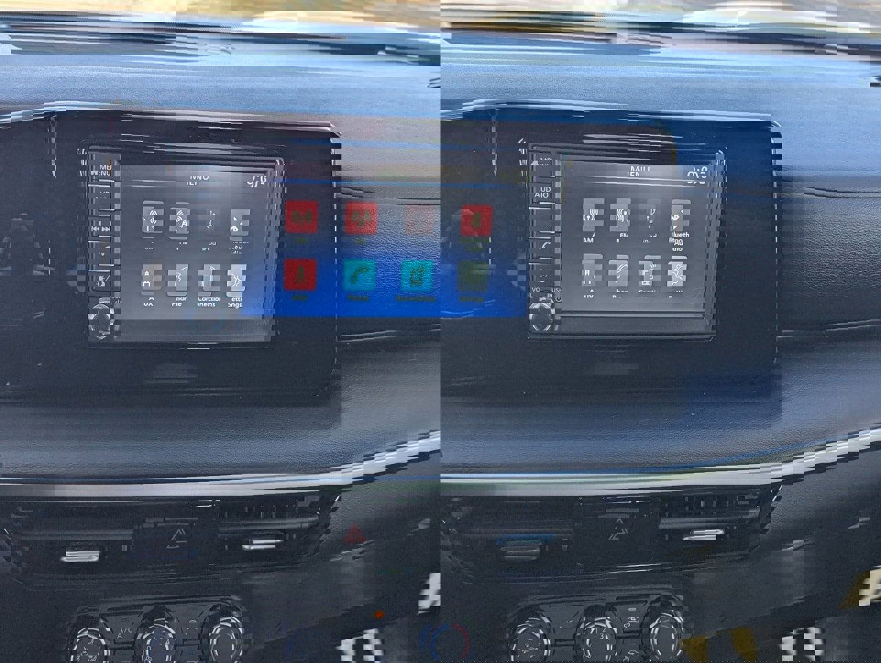 Certified 2025 Nissan Kicks S image 20