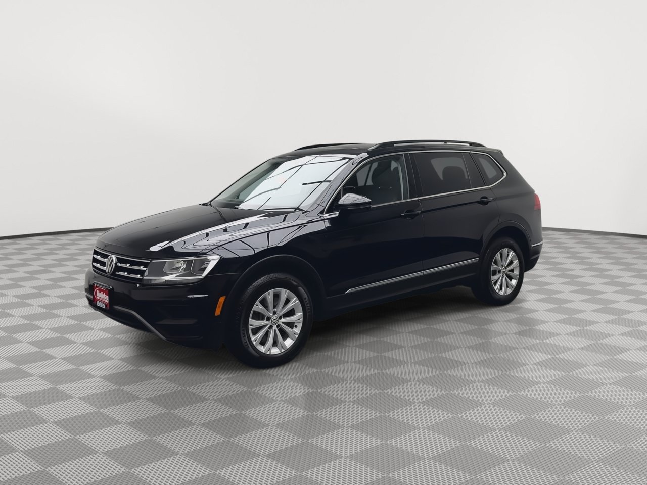Used 2018 Volkswagen Tiguan SE w/ Panoramic Sunroof Package AWD/4WD image 35