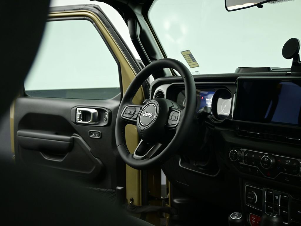 Used 2025 Jeep Gladiator Willys image 70