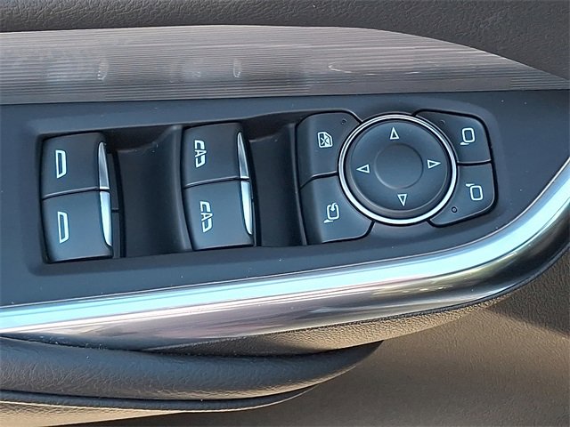 Used 2024 Cadillac XT4 Premium Luxury image 22