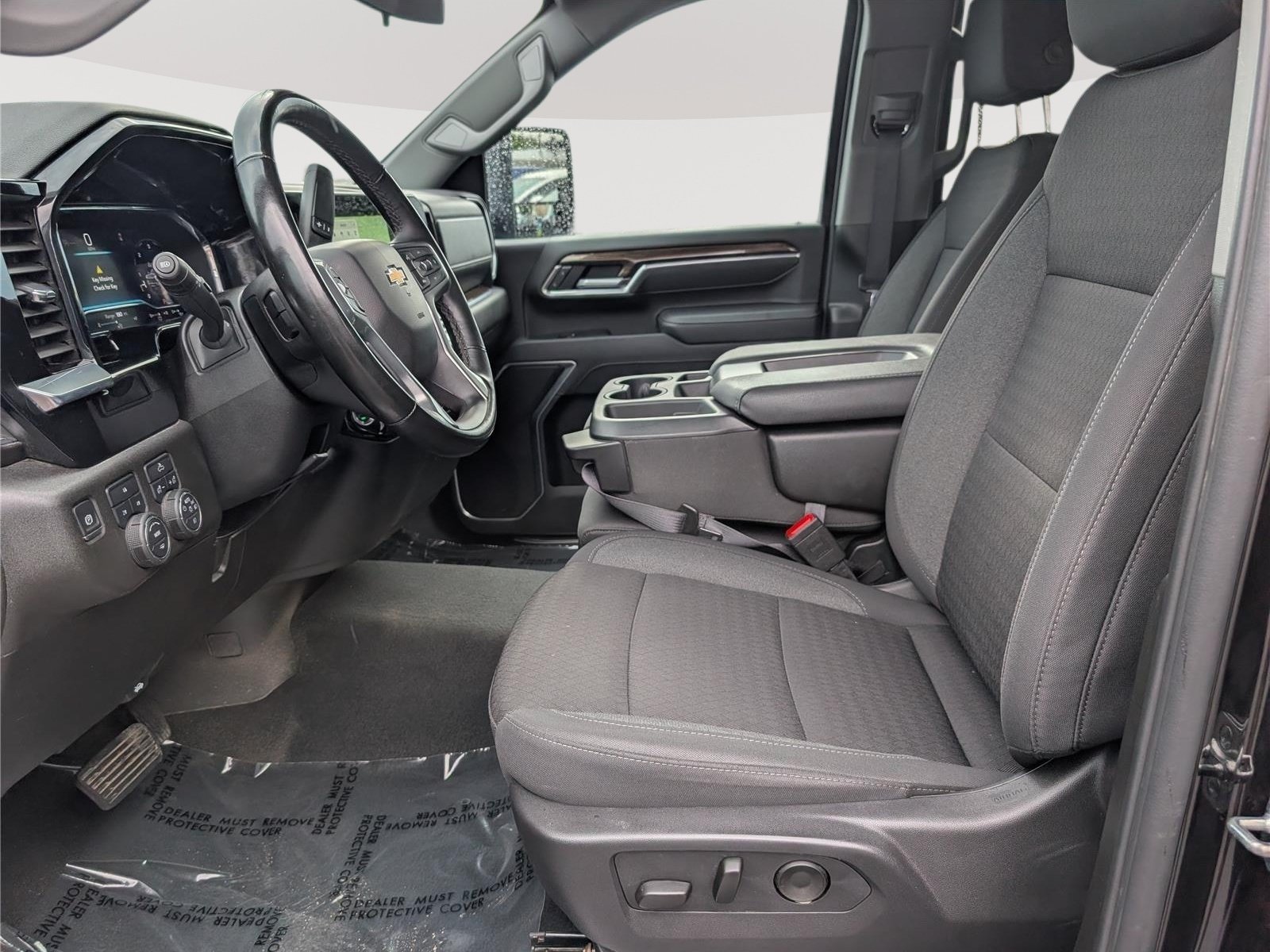 Used 2025 Chevrolet Silverado 2500 LT w/ Convenience Package AWD/4WD image 16