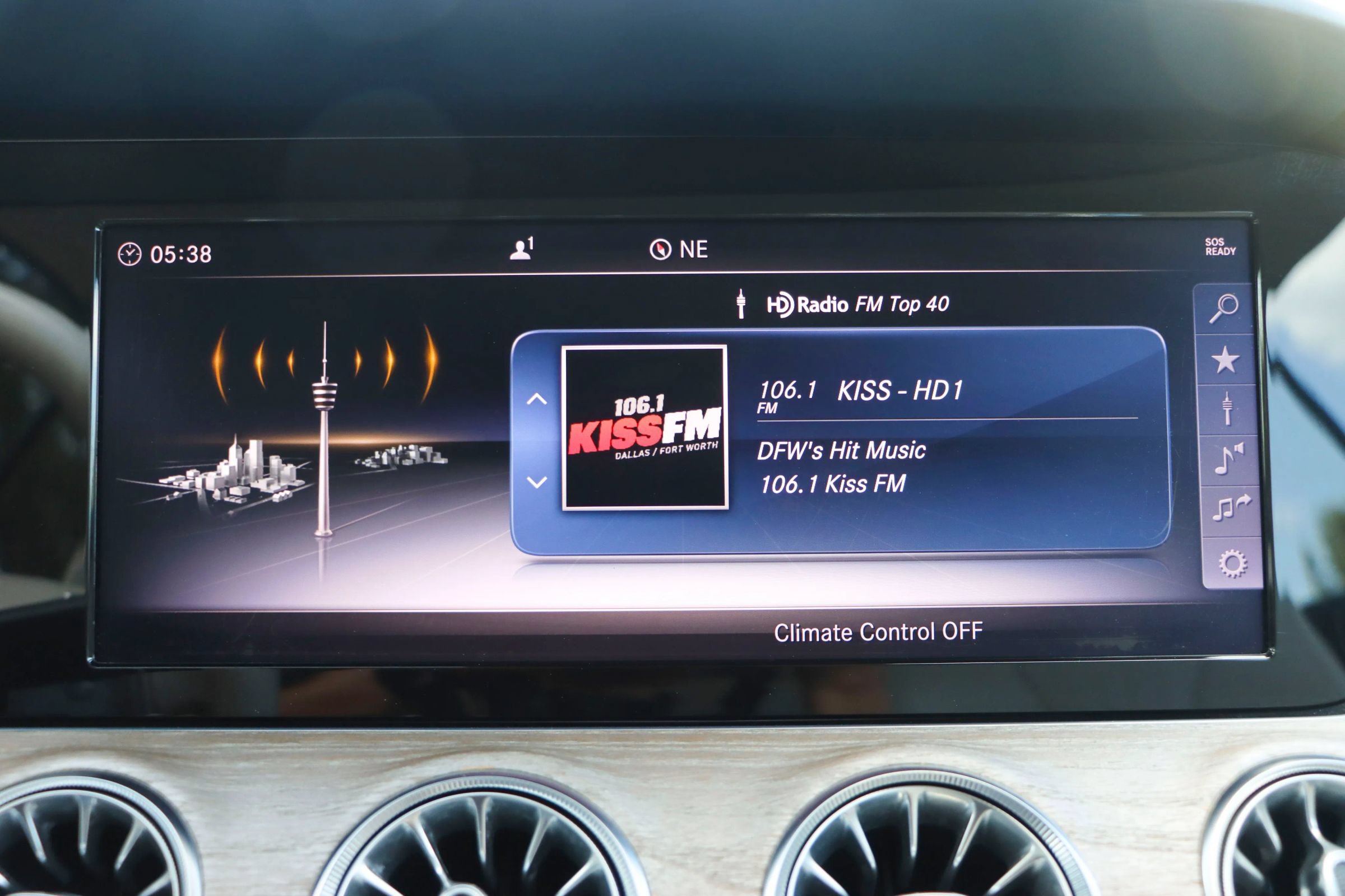 Used 2018 Mercedes-Benz E 400 Cabriolet w/ Premium 2 Package (Q02) image 38