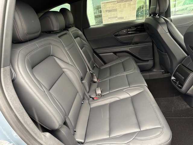 New 2025 Lincoln Nautilus Premier w/ Jet Appearance Package image 22