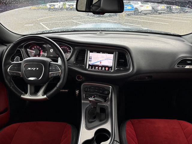Used 2016 Dodge Challenger SRT Hellcat RWD image 11