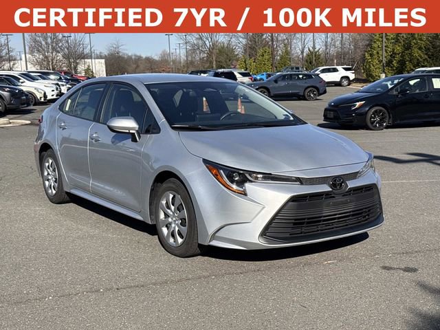 Used 2023 Toyota Corolla LE image 1