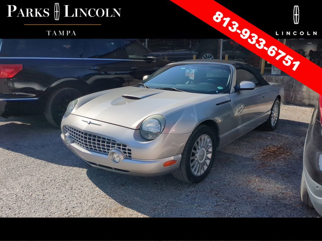 Used 2004 Ford Thunderbird RWD image 5