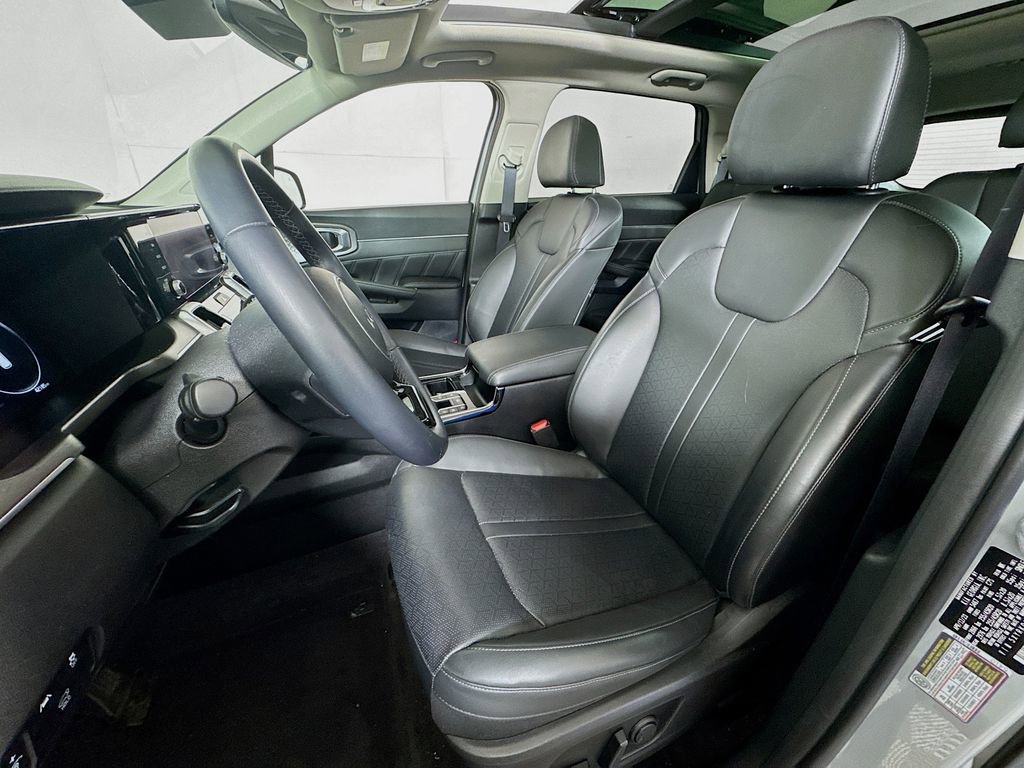 Used 2023 Kia Sorento SX AWD/4WD image 21