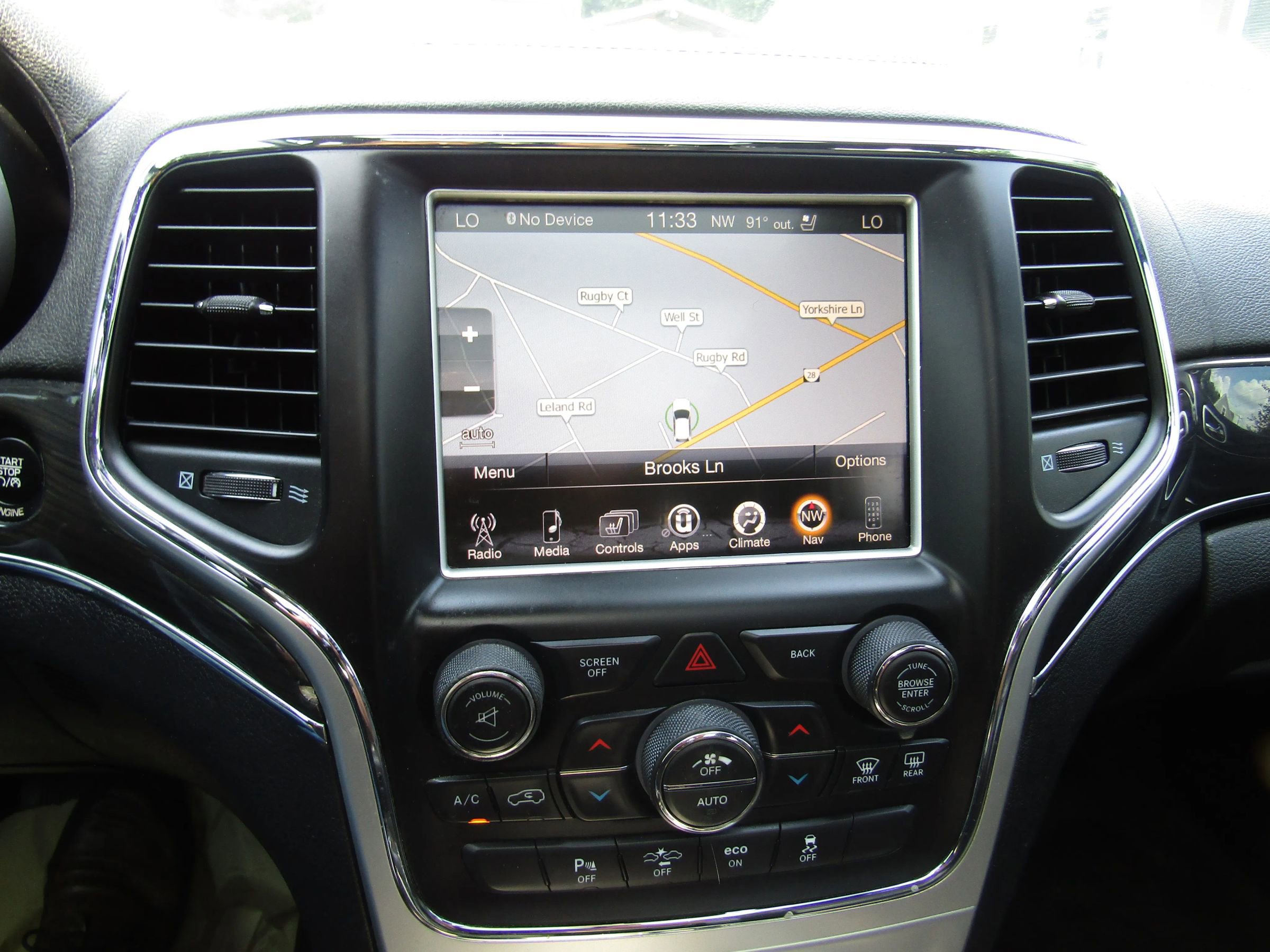 Used 2015 Jeep Grand Cherokee High Altitude image 23