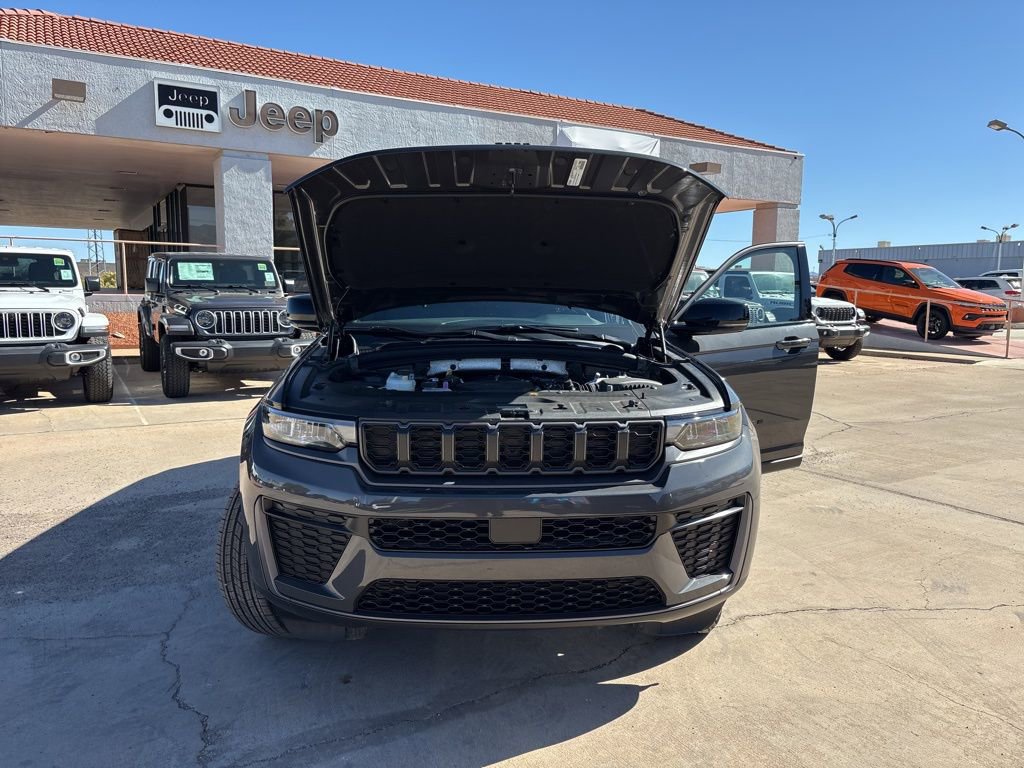New 2026 Jeep Grand Cherokee Altitude AWD/4WD image 52
