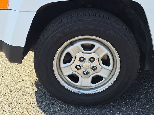 Used 2017 Jeep Patriot Sport w/ Power Value Group FWD image 36