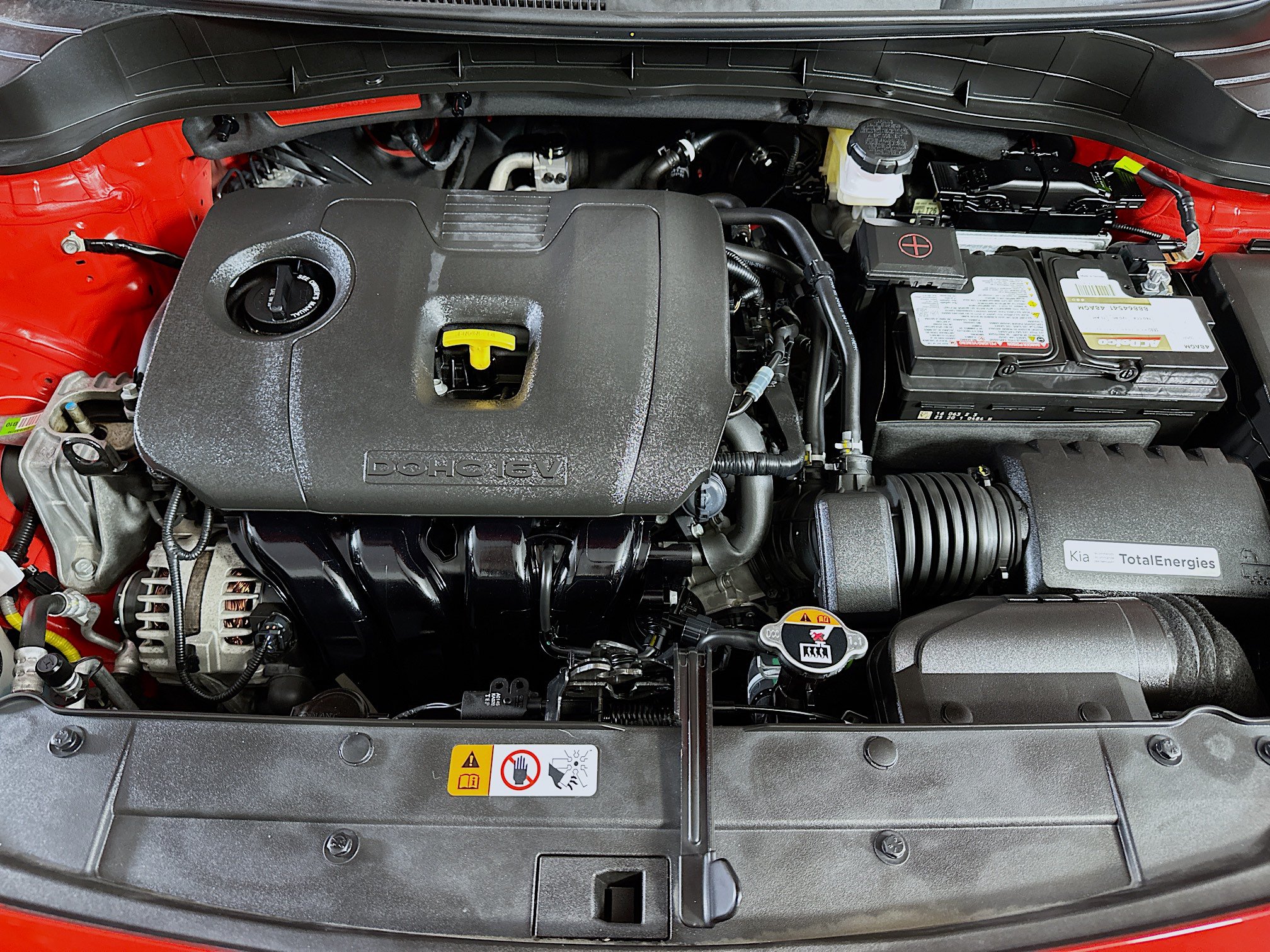 Used 2025 Kia Soul LX w/ LX Technology Package FWD image 32