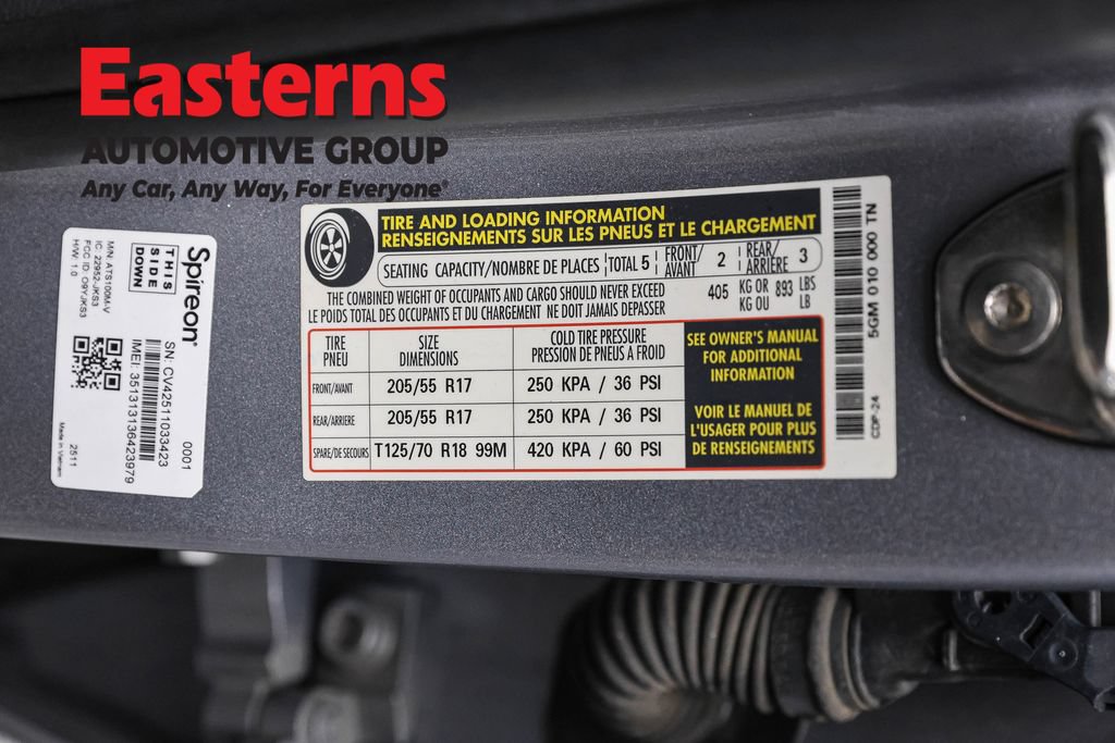 Used 2025 Volkswagen Jetta SE FWD image 34